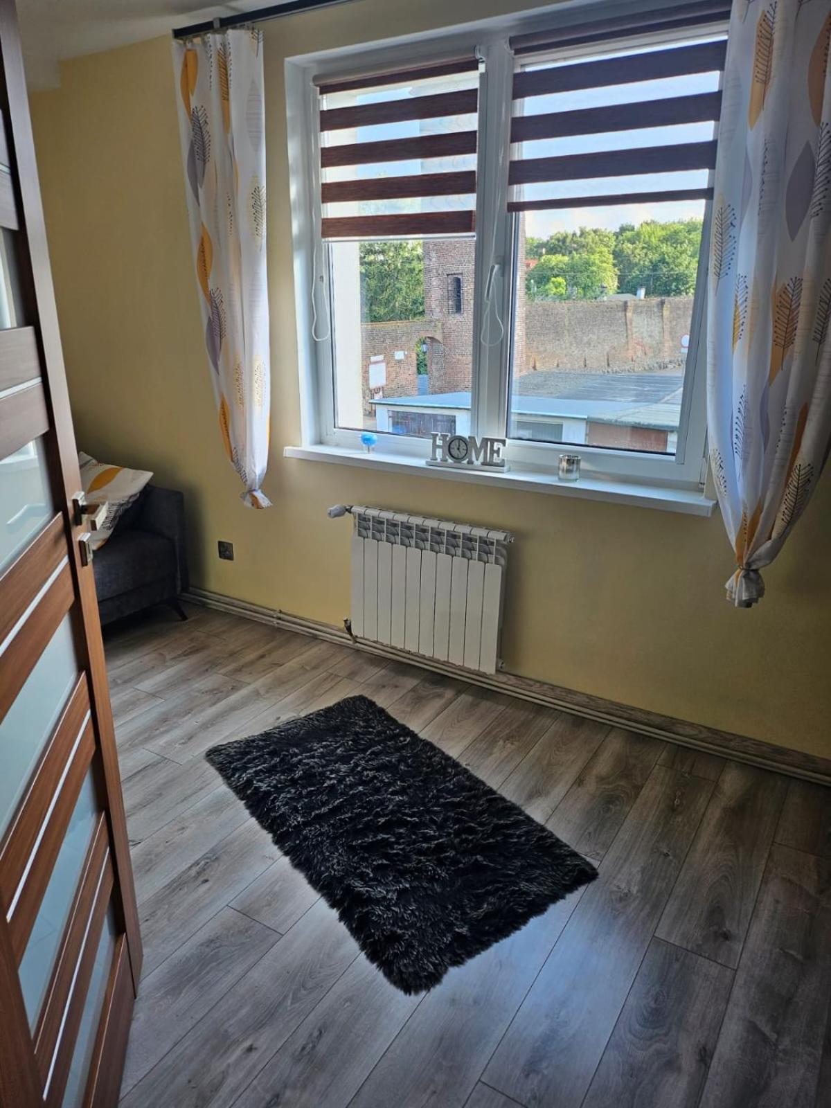 Apartament Baszta Kaszana Apartment Trzebiatow nad Rega Exterior photo